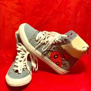 Women’s Blowfish Malibu sneakers